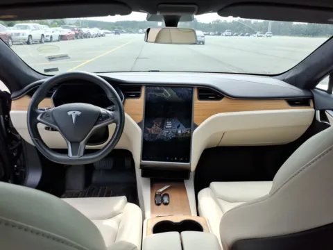 More photos of 2020 Tesla Model S Long Range Plus at Auto Trust USA, FL
