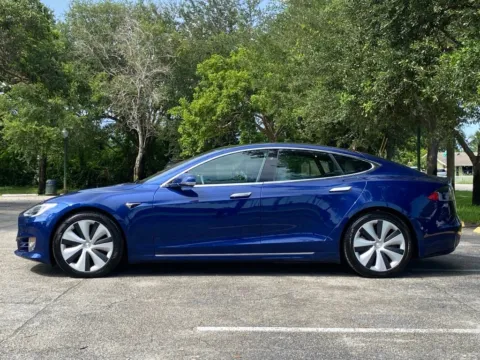 More photos of 2020 Tesla Model S Long Range Plus at Auto Trust USA, FL