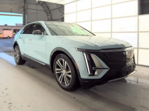 Another view of 2024 Cadillac LYRIQ Luxury for sale in Miramar, FL at Auto Trust USA