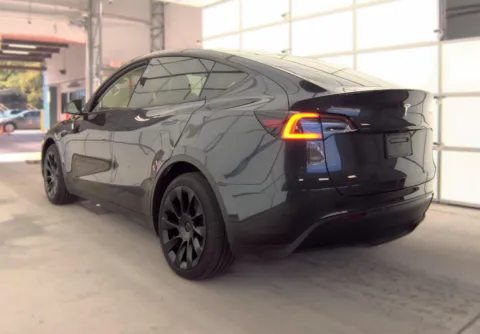 More photos of 2024 Tesla Model Y Long Range at Auto Trust USA, FL