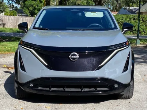 Photos of 2024 Nissan Ariya EVOLVE+ for sale in Miramar, FL at Auto Trust USA