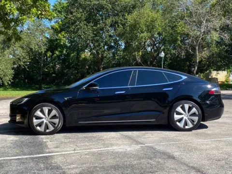 More photos of 2021 Tesla Model S Long Range Plus at Auto Trust USA, FL