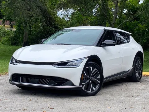 White 2024 Kia EV6 Light for sale in Miramar, FL