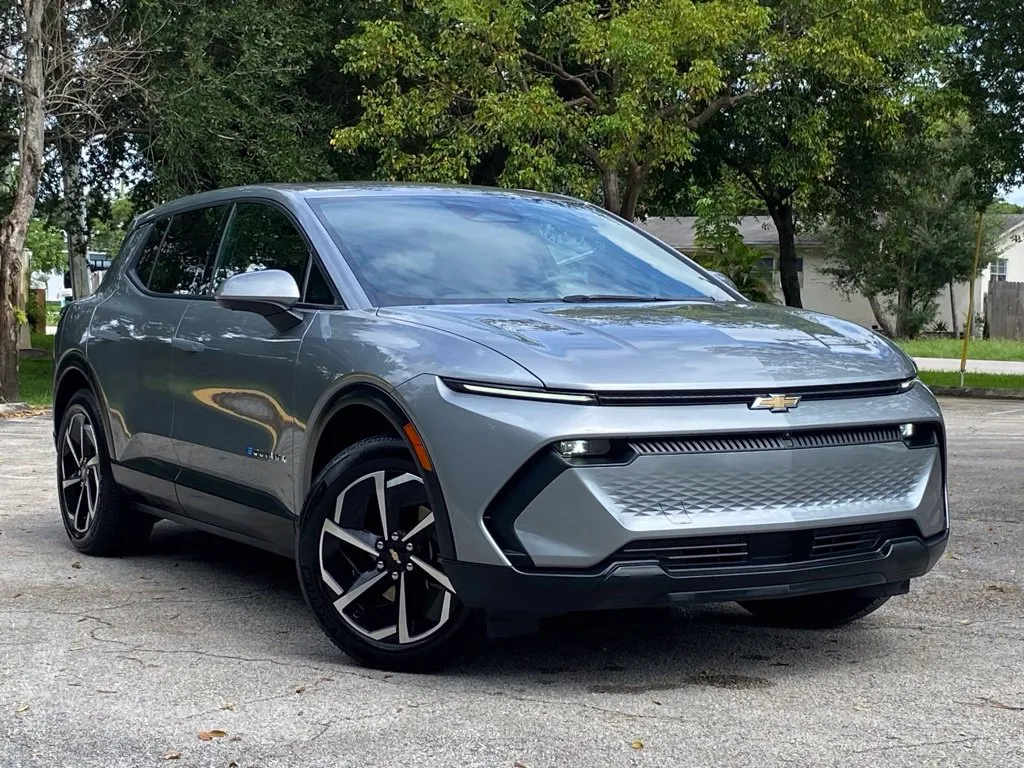 2025 Chevrolet Equinox EV LT