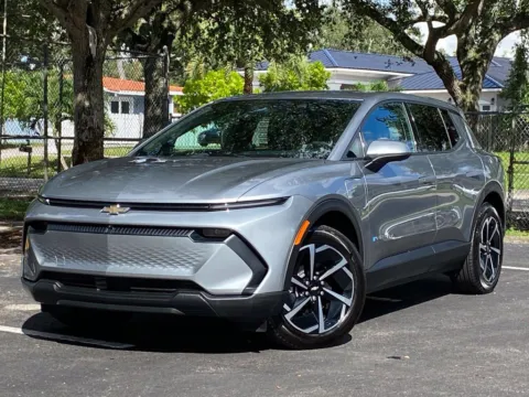 More photos of 2025 Chevrolet Equinox EV LT at Auto Trust USA, FL