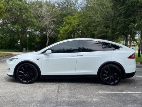 More photos of 2020 Tesla Model X Long Range at Auto Trust USA, FL