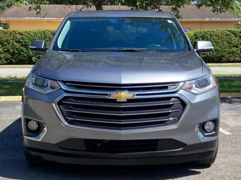 Photos of 2020 Chevrolet Traverse 3LT for sale in Miramar, FL at Auto Trust USA