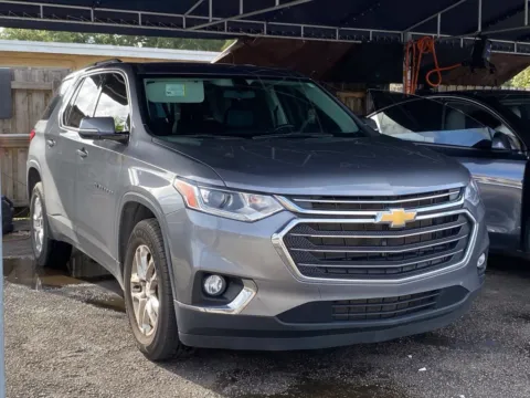 Gray 2020 Chevrolet Traverse 3LT for sale in Miramar, FL