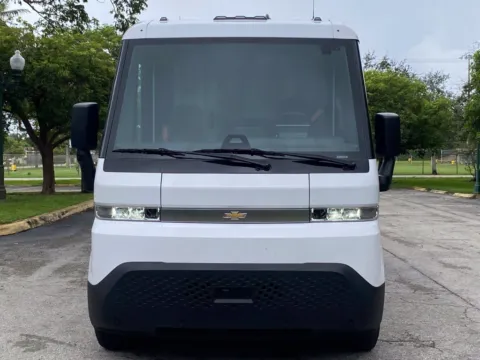 Photos of 2025 Chevrolet BrightDrop 400 for sale in Miramar, FL at Auto Trust USA