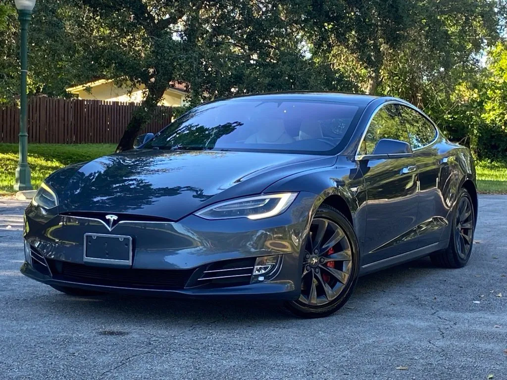 2019 Tesla Model S