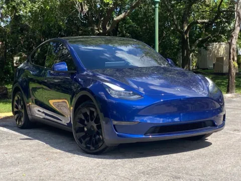 More photos of 2023 Tesla Model Y Long Range at Auto Trust USA, FL
