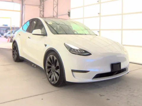 More photos of 2020 Tesla Model Y Performance at Auto Trust USA, FL