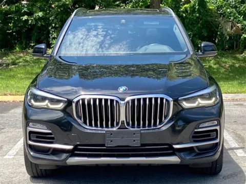 Photos of 2021 BMW X5 xDrive40i for sale in Miramar, FL at Auto Trust USA