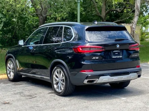 More photos of 2021 BMW X5 xDrive40i at Auto Trust USA, FL