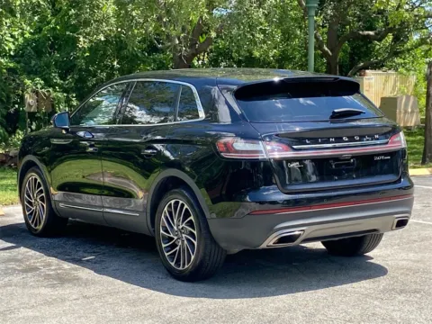 More photos of 2019 Lincoln Nautilus Reserve at Auto Trust USA, FL