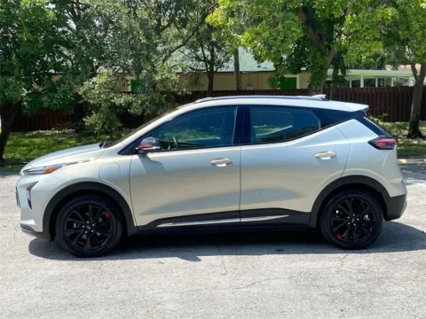More photos of 2023 Chevrolet Bolt EUV Premier at Auto Trust USA, FL