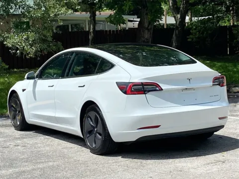 More photos of 2018 Tesla Model 3 Long Range Battery at Auto Trust USA, FL