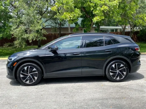 More photos of 2021 Volkswagen ID.4 Pro S at Auto Trust USA, FL