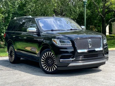 Another view of 2018 Lincoln Navigator Black Label for sale in Miramar, FL at Auto Trust USA