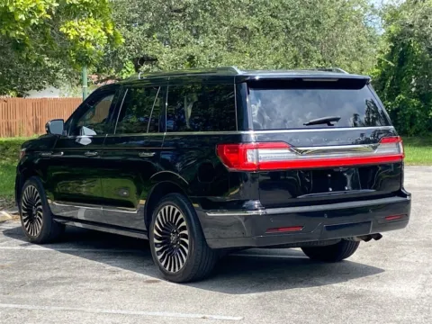 More photos of 2018 Lincoln Navigator Black Label at Auto Trust USA, FL