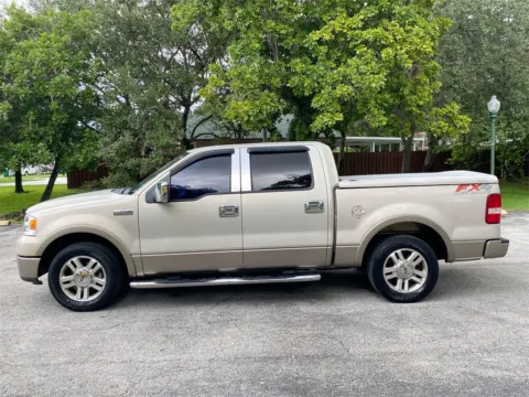 More photos of 2006 Ford F-150 Lariat at Auto Trust USA, FL