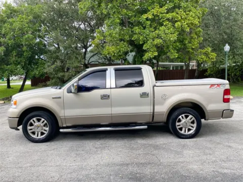 More photos of 2006 Ford F-150 Lariat at Auto Trust USA, FL