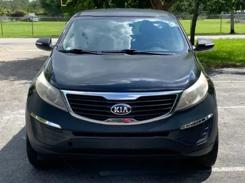 Photos of 2013 Kia Sportage LX for sale in Miramar, FL at Auto Trust USA