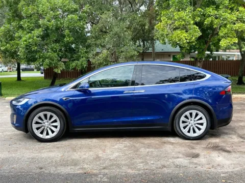 More photos of 2019 Tesla Model X 100D at Auto Trust USA, FL