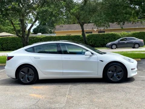 Another view of 2020 Tesla Model 3 Standard Range Plus for sale in Miramar, FL at Auto Trust USA