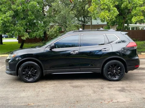 More photos of 2017 Nissan Rogue SV at Auto Trust USA, FL