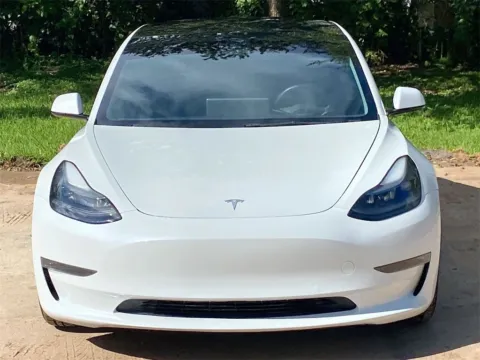 Photos of 2022 Tesla Model 3 Long Range for sale in Miramar, FL at Auto Trust USA