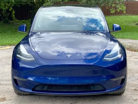 Photos of 2023 Tesla Model Y Long Range for sale in Miramar, FL at Auto Trust USA