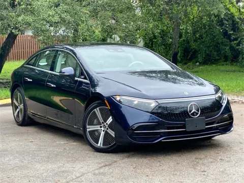 Another view of 2023 Mercedes-Benz EQS 450 for sale in Miramar, FL at Auto Trust USA