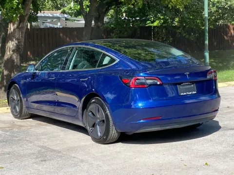 More photos of 2019 Tesla Model 3 Standard Range Plus at Auto Trust USA, FL
