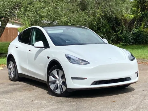 Another view of 2023 Tesla Model Y Long Range for sale in Miramar, FL at Auto Trust USA