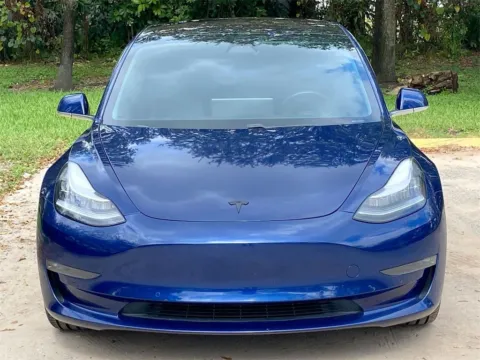 Photos of 2018 Tesla Model 3 Long Range Battery for sale in Miramar, FL at Auto Trust USA