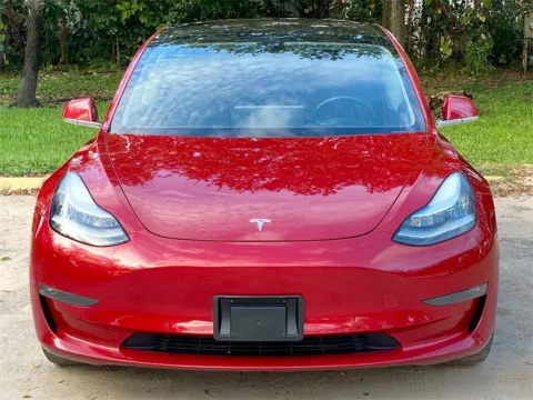 Photos of 2018 Tesla Model 3 Long Range Battery for sale in Miramar, FL at Auto Trust USA