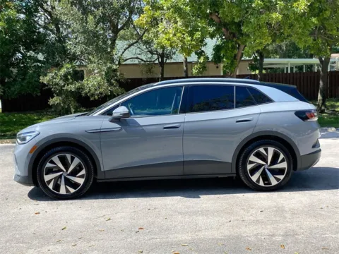More photos of 2022 Volkswagen ID.4 Pro S at Auto Trust USA, FL
