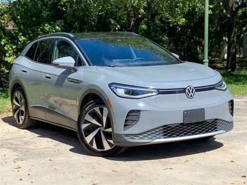 Another view of 2022 Volkswagen ID.4 Pro S for sale in Miramar, FL at Auto Trust USA