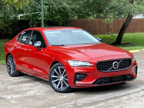 Another view of 2021 Volvo S60 Momentum for sale in Miramar, FL at Auto Trust USA
