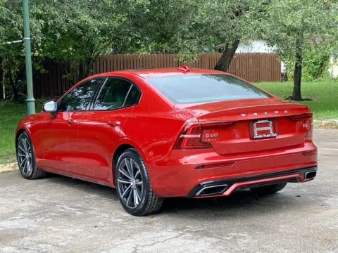 More photos of 2021 Volvo S60 Momentum at Auto Trust USA, FL