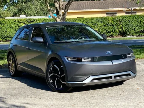 Another view of 2022 Hyundai IONIQ 5 SEL for sale in Miramar, FL at Auto Trust USA