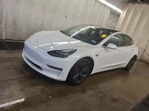 More photos of 2019 Tesla Model 3 Long Range at Auto Trust USA, FL