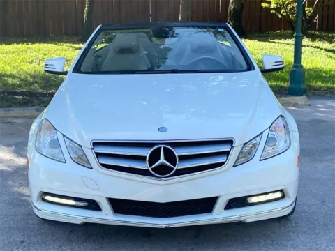 Photos of 2012 Mercedes-Benz E-Class E 350 for sale in Miramar, FL at Auto Trust USA