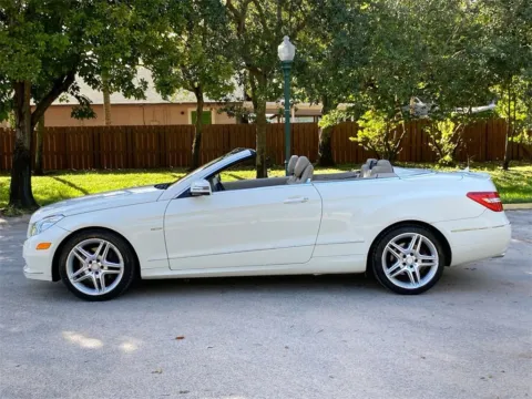 More photos of 2012 Mercedes-Benz E-Class E 350 at Auto Trust USA, FL