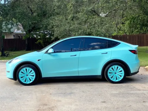 More photos of 2020 Tesla Model Y Long Range at Auto Trust USA, FL