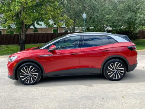 More photos of 2023 Volkswagen ID.4 Pro S Plus at Auto Trust USA, FL