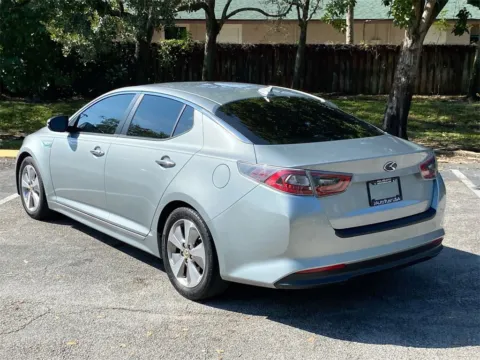 More photos of 2016 Kia Optima Hybrid EX at Auto Trust USA, FL
