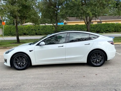 More photos of 2023 Tesla Model 3 at Auto Trust USA, FL