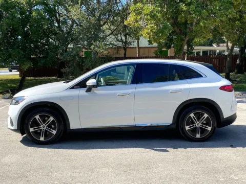 More photos of 2023 Mercedes-Benz EQE 350+ at Auto Trust USA, FL